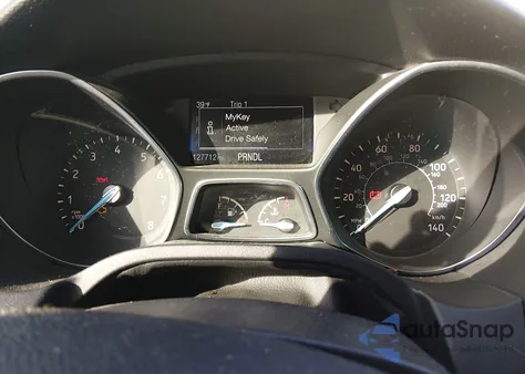 2016 Ford Focus Se z USA, uszkodzony, nr VIN 1FADP3F29GL338020